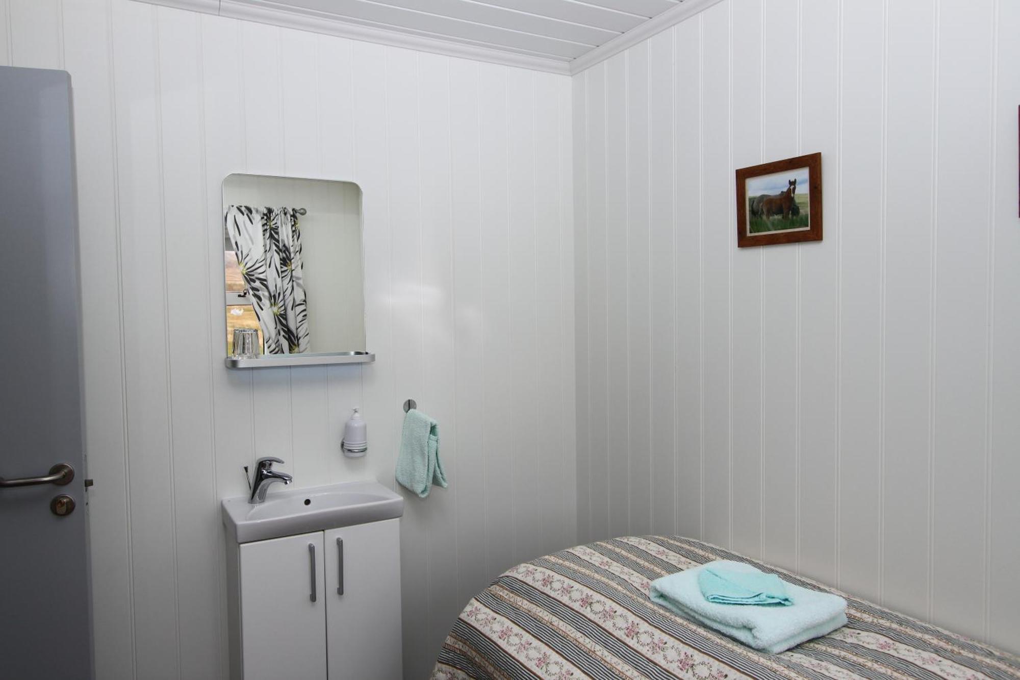 Guesthouse Steindorsstadir, West Iceland Reykholt  Eksteriør billede